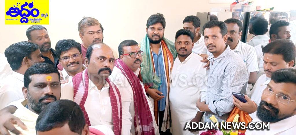 జాతీయ యాద‌వ హ‌క్కుల పోరాట స‌మితి ఆధ్వ‌ర్యంలో ఎమ్మెల్యే న‌వీన్ యాద‌వ్‌కు స‌న్మానం